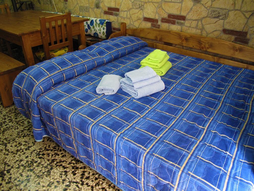 Diving Center Punta Stilo Apartment Phòng bức ảnh