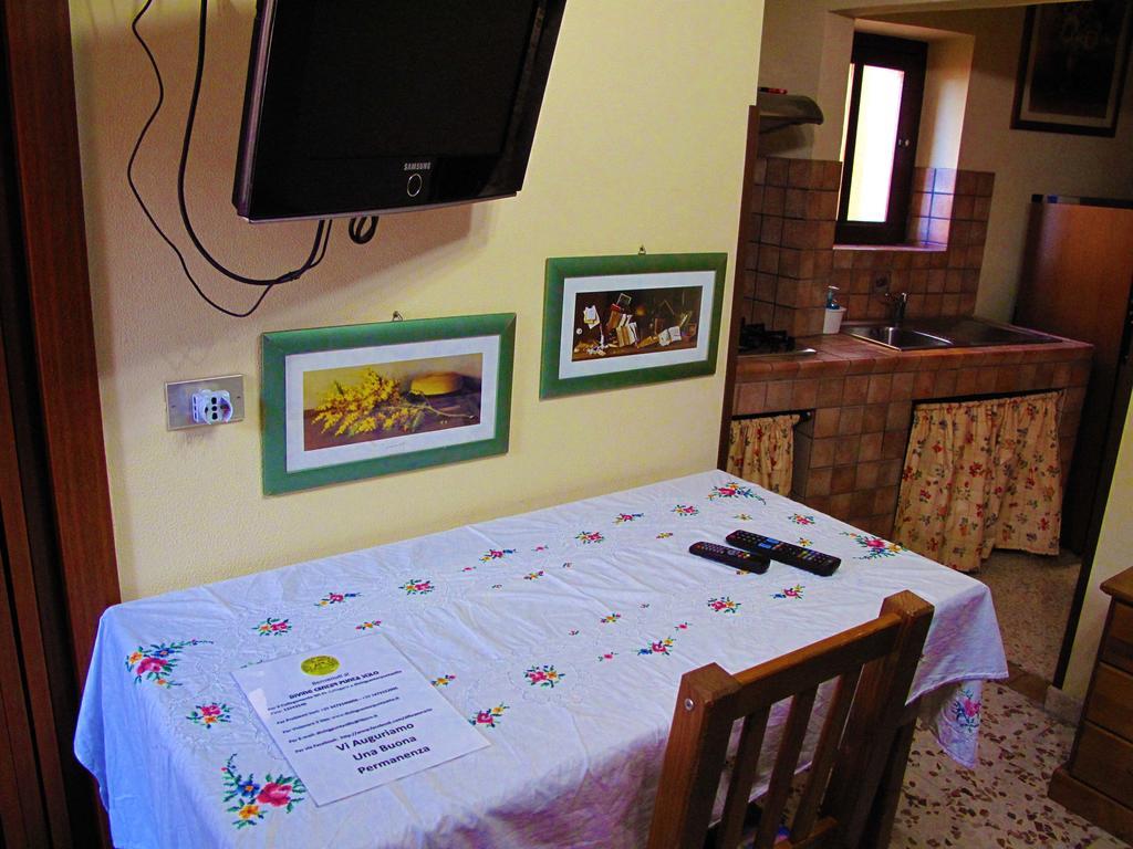 Diving Center Punta Stilo Apartment Ngoại thất bức ảnh