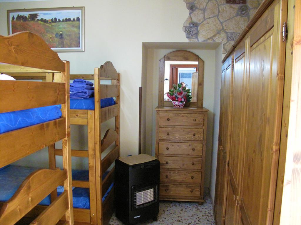 Diving Center Punta Stilo Apartment Phòng bức ảnh